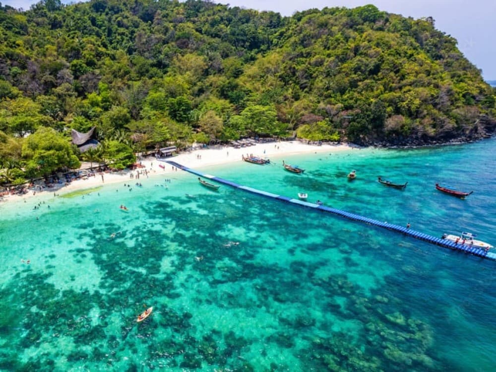 Phuket: Racha Island and Coral Islands  Scuba Beach Dive | ®ExcursionMania