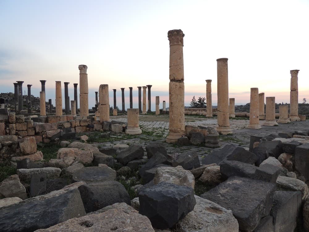 From Amman:Private Jerash, Ajloun Castle, and Umm Qais Tour | ®ExcursionMania