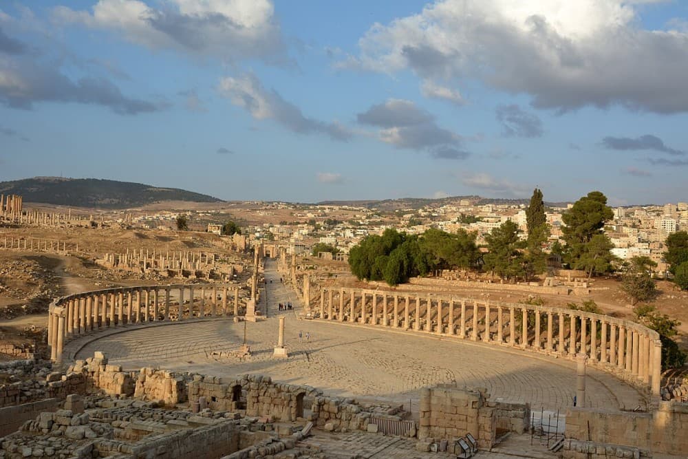 From Amman:Private Jerash, Ajloun Castle, and Umm Qais Tour | ®ExcursionMania