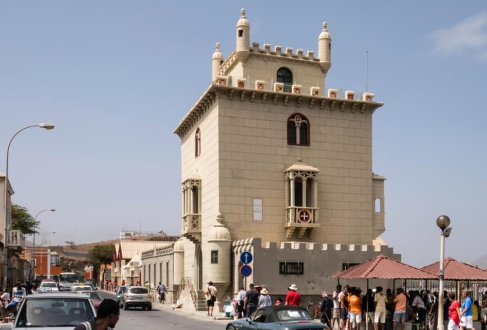 City tour Mindelo with music & cultural worshop | ®ExcursionMania
