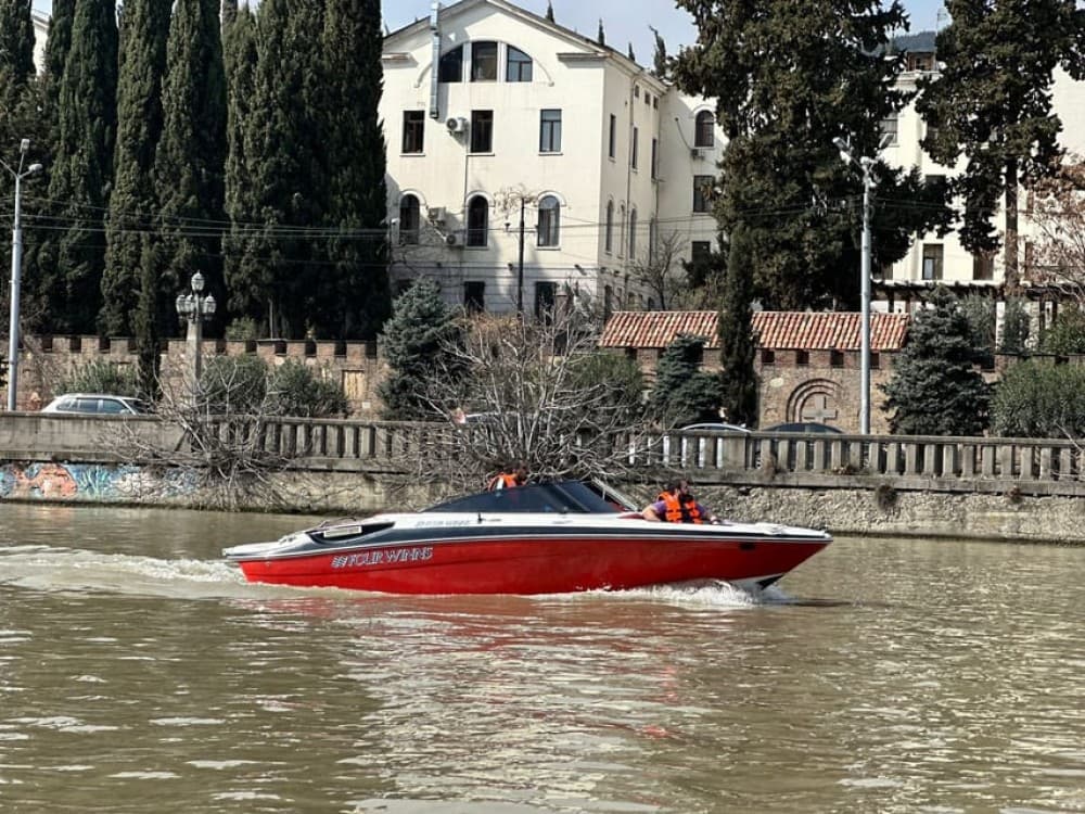 Tbilisi Boat Tour: Private Exciting Boat Trip in Old City | ®ExcursionMania