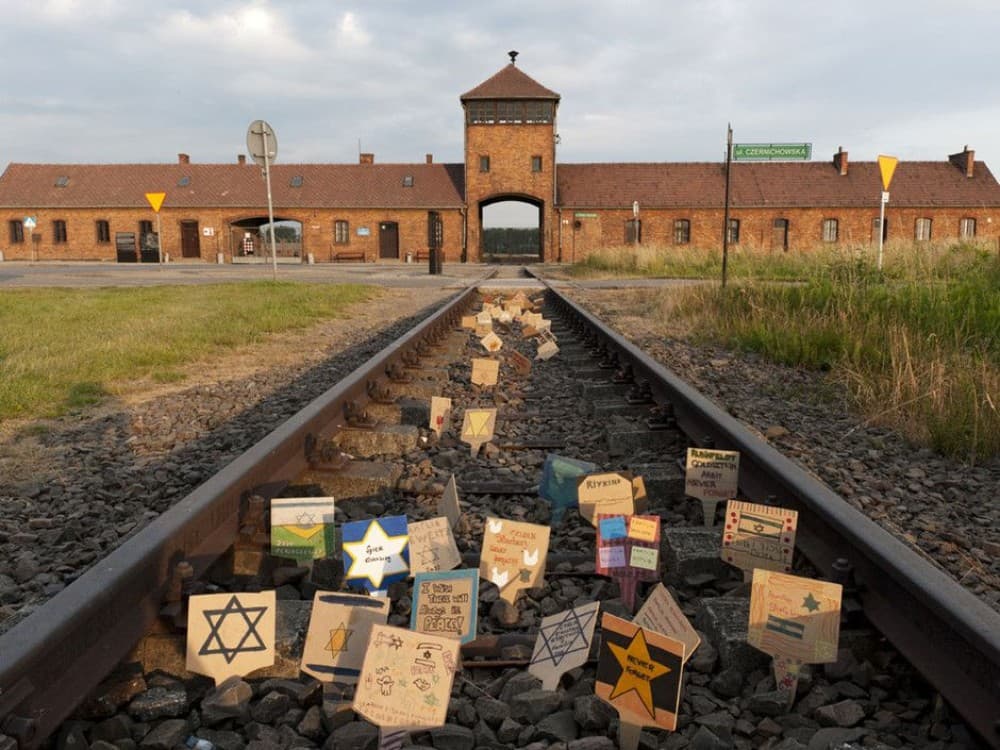 Krakow: Auschwitz-Birkenau Guided Tour with Hotel Transfer | ®ExcursionMania