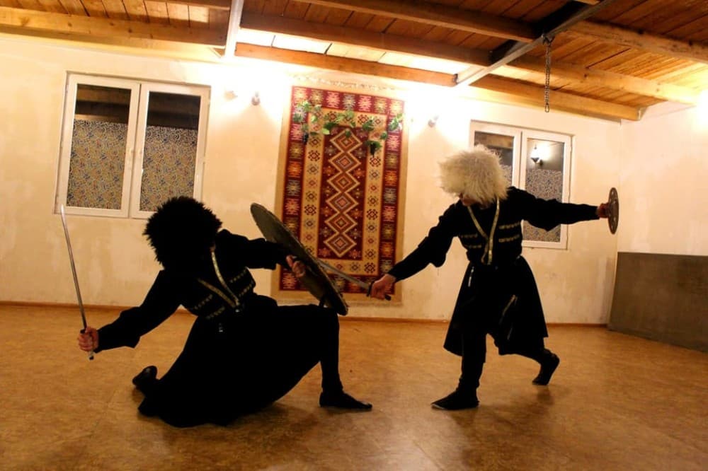 Tbilisi: Georgian Traditional Folklore Show in the city | ®ExcursionMania