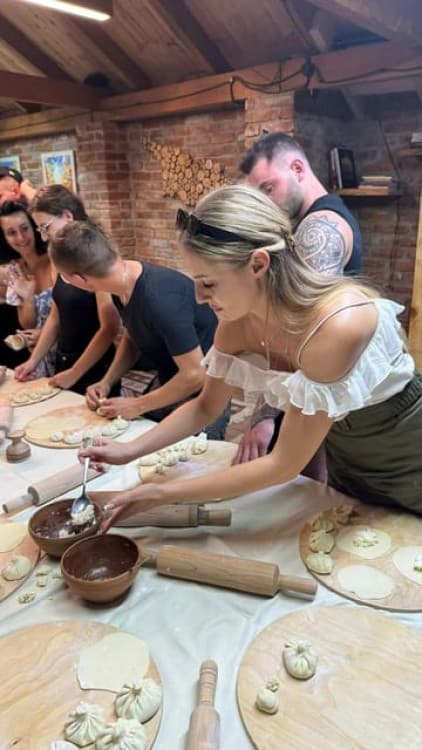 Kutaisi: Georgian Traditional Food Masterclass at family | ®ExcursionMania