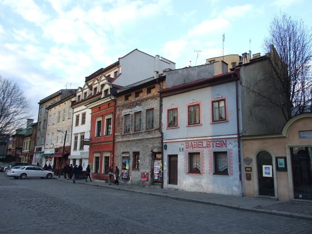 Krakow: Kazimierz, Schindlers Factory, & Ghetto Guided Tour | ®ExcursionMania