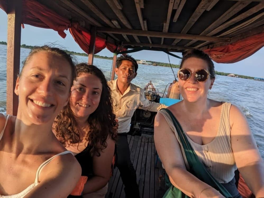 Kompong Kleang Floating Village Guide Tour from Siem Reap | ®ExcursionMania