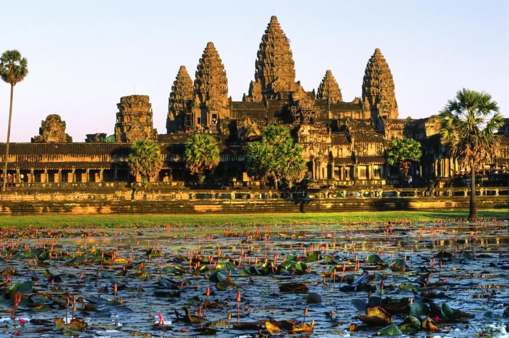 From Siem Reap: Koh Ker and Beng Mealea Private Day Tour | ®ExcursionMania
