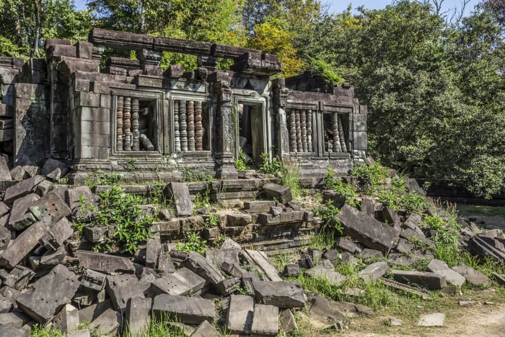 From Siem Reap: Koh Ker and Beng Mealea Private Day Tour | ®ExcursionMania