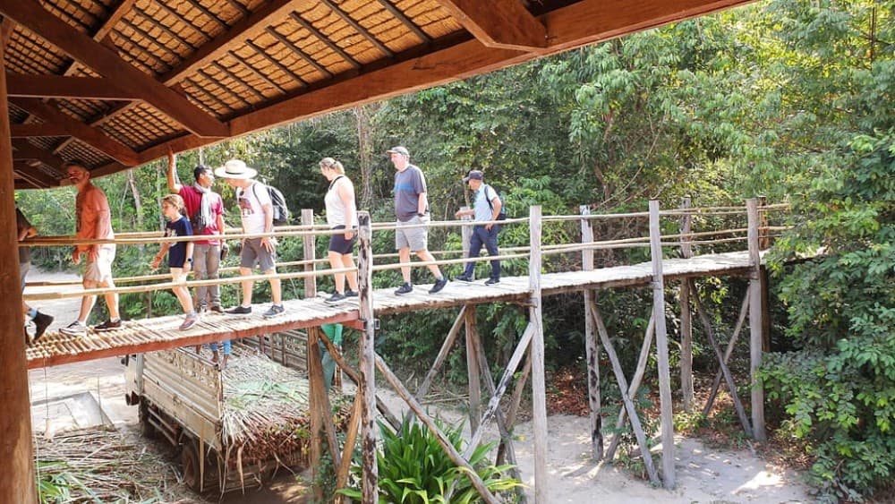 Kulen Elephant Forest & Tonlesap Lake Include boat /Transfer | ®ExcursionMania