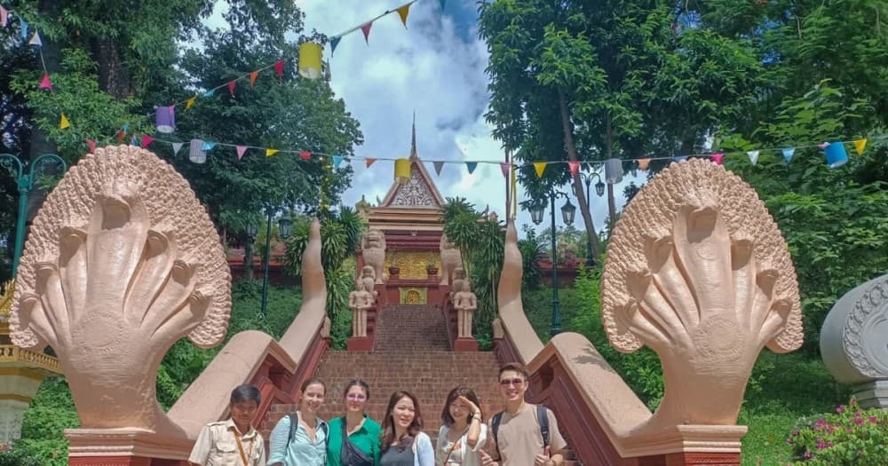 Phnom Penh Historical Sites Tour by Tuk Tuk | ®ExcursionMania