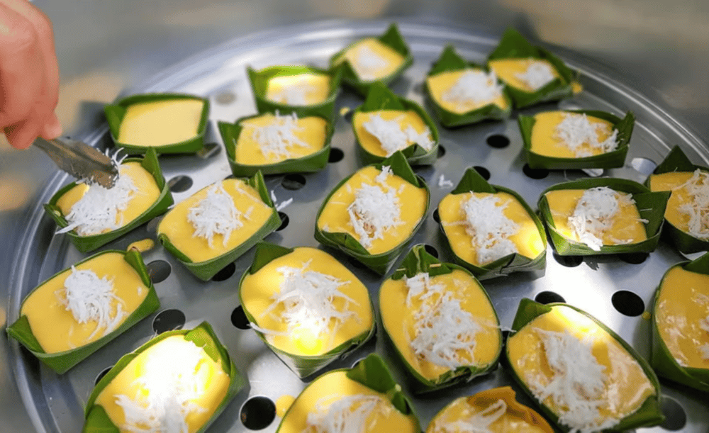 Siem Reap Morning Market & Food Tour by Tuk Tuk | ®ExcursionMania
