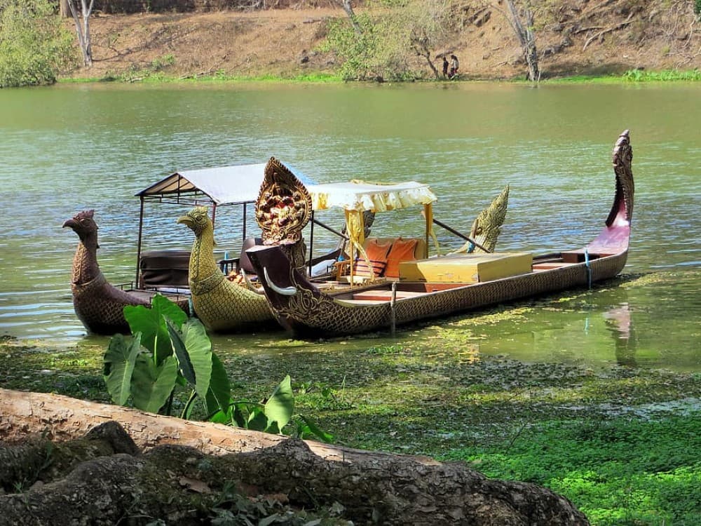 Angkor Bike tour & Gondola Sunset Boat | ®ExcursionMania
