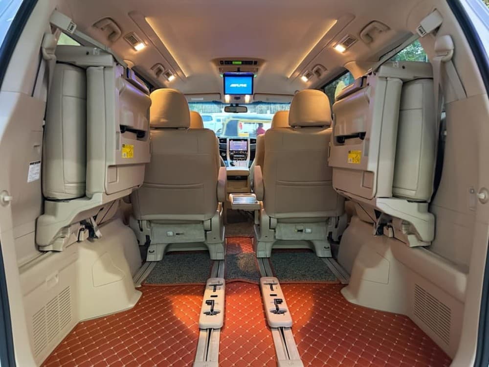 Siem Reap to Phnom Penh by Private Car or Minivan | ®ExcursionMania