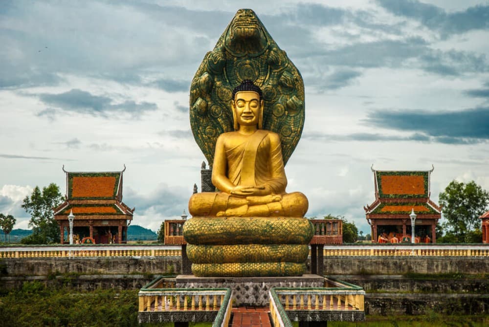 Siem Reap Cambodian Buddhist Water Blessing and Local Market | ®ExcursionMania