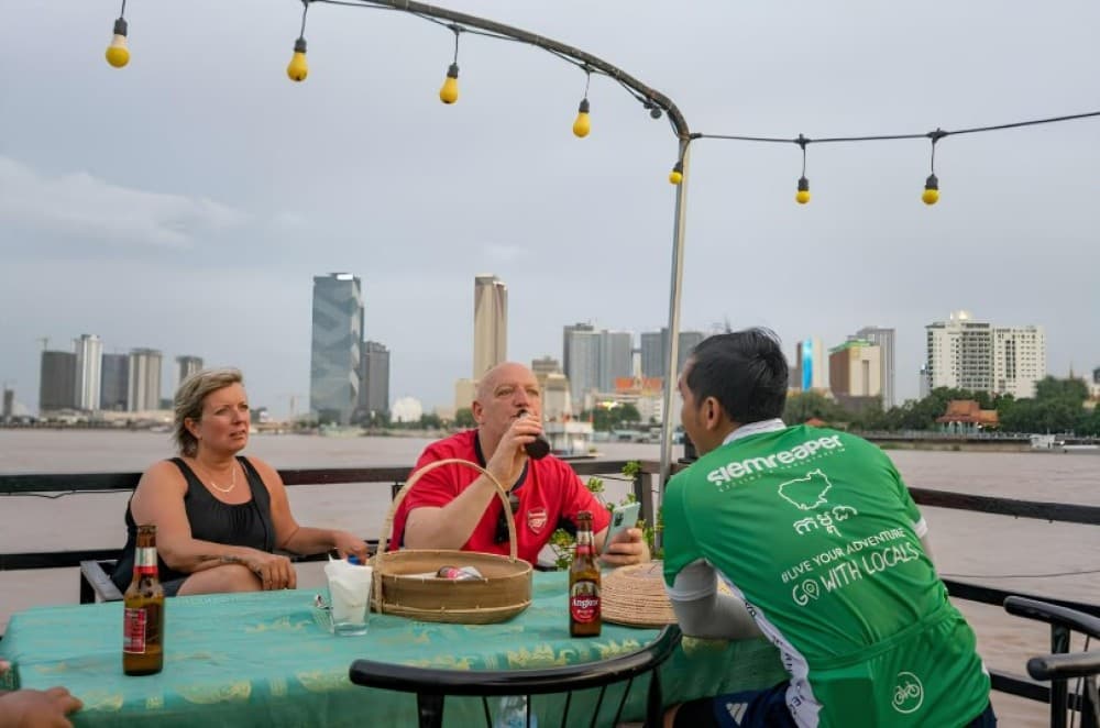 Phnom Penh City Tour & Sunset Boat by Tuk- Tuk with Drinks | ®ExcursionMania