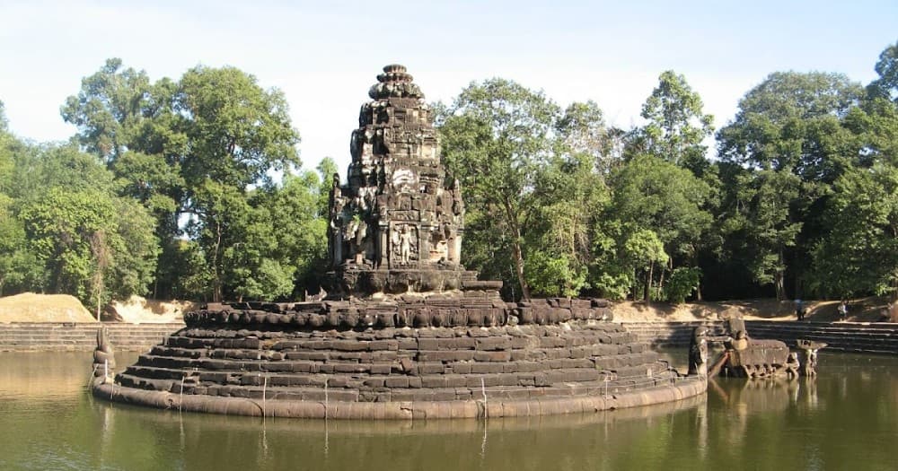 Siem Reap Unfoggetable Temple Tour 2-Day with Sunrise/Sunset | ®ExcursionMania