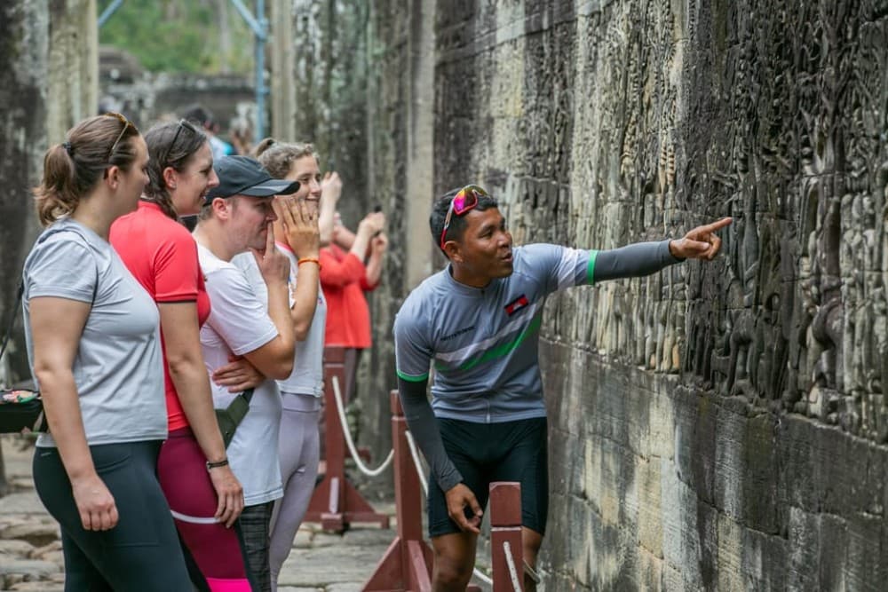 Angkor Wat: Guided Sunrise Bike Tour w/ Breakfast and Lunch | ®ExcursionMania