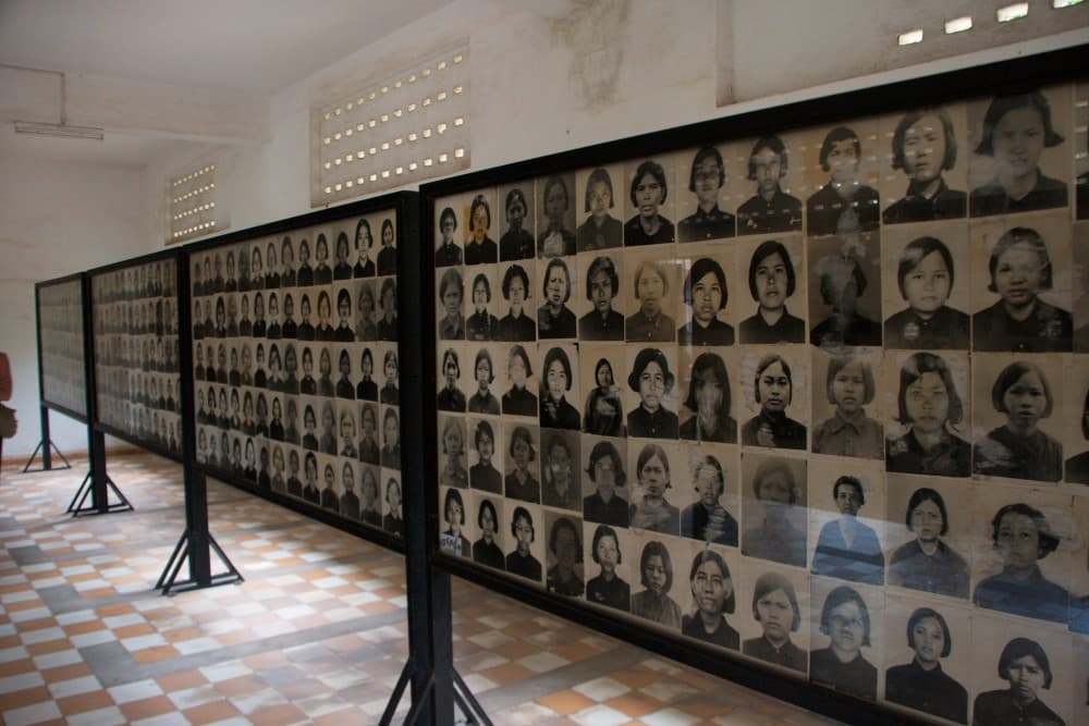 Khmer Rouge In Depth: Tuol Sleng Museum & Killing Fields | ®ExcursionMania