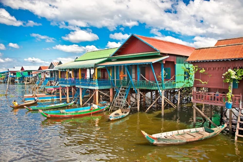 From Siem Reap: Kampong Phluk Floating Village Tour by Boat | ®ExcursionMania