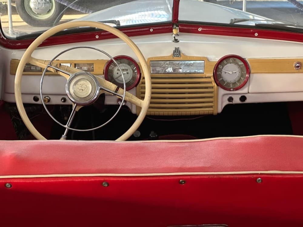 Tbilisi: Soviet Secrets on Wheels, Vintage Museum Car Tour | ®ExcursionMania