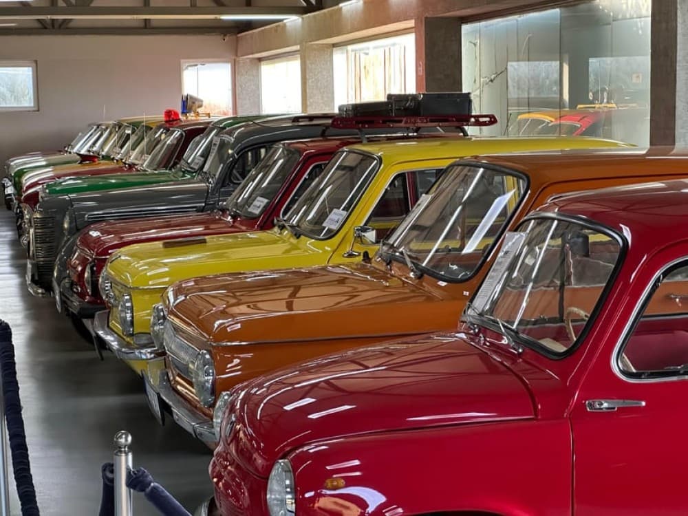 Tbilisi: Soviet Secrets on Wheels, Vintage Museum Car Tour | ®ExcursionMania