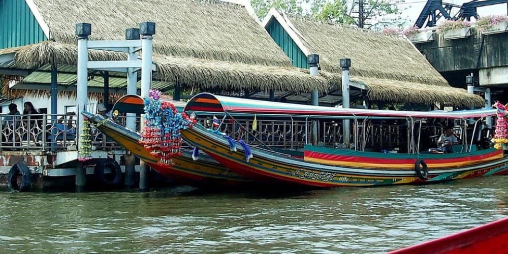 Bangkok: Private Long tail boat Canal tour | ®ExcursionMania