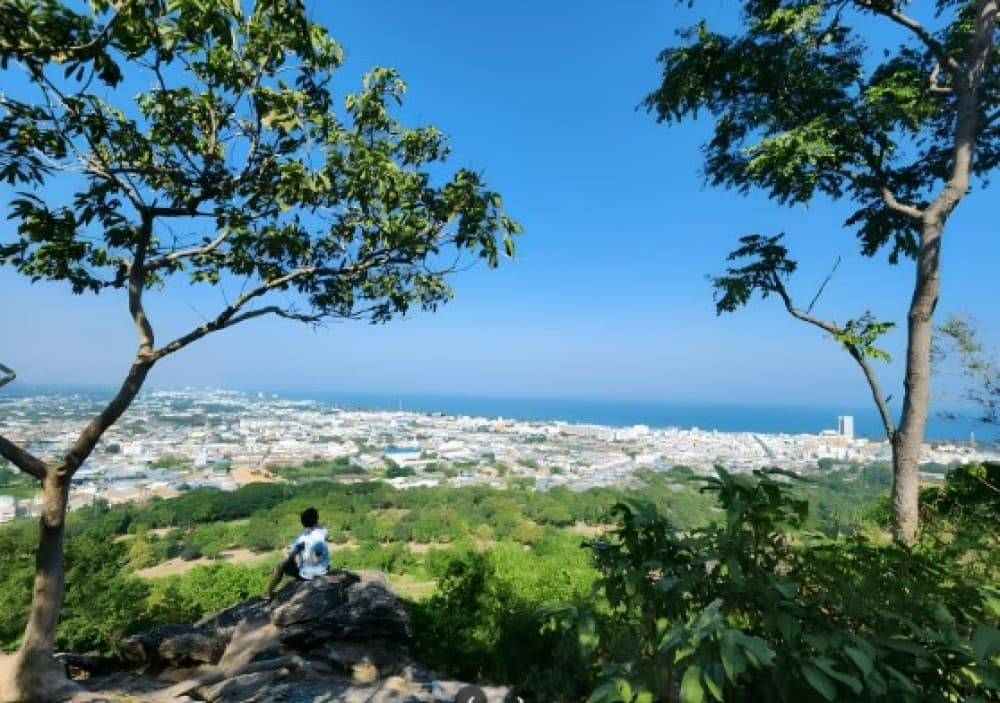 Hua Hin: One Day City Tour | ®ExcursionMania