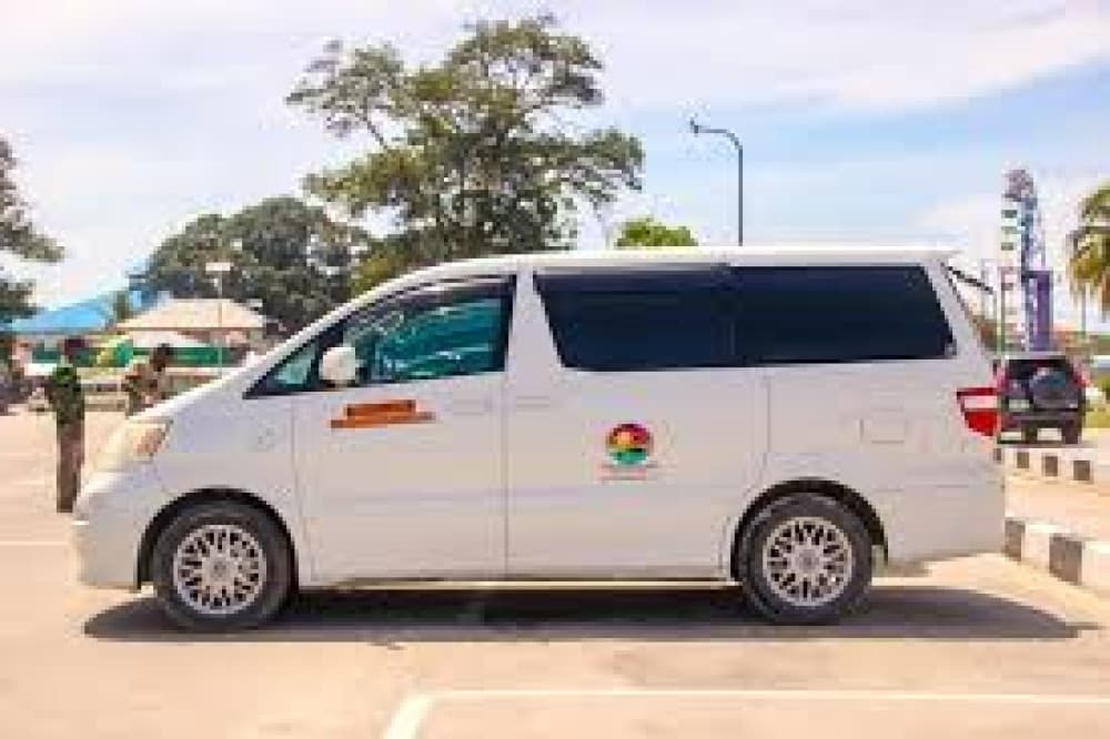 Zanzibar: Airport to Any Stone Town Hotels | ®ExcursionMania