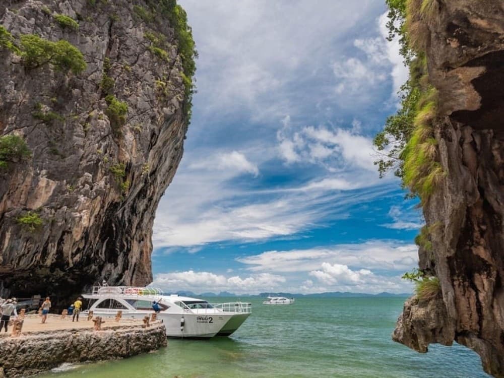 Phuket: 7 Wonders of Phang Nga Bay 6-Islands Tour | ®ExcursionMania