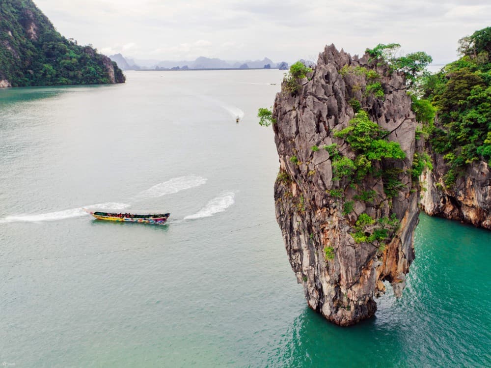 James Bond Island