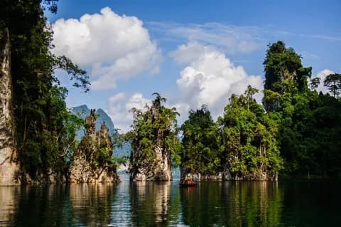 Phuket: Khao Sok and Cheow Lan Lake Tour with Lunch | ®ExcursionMania
