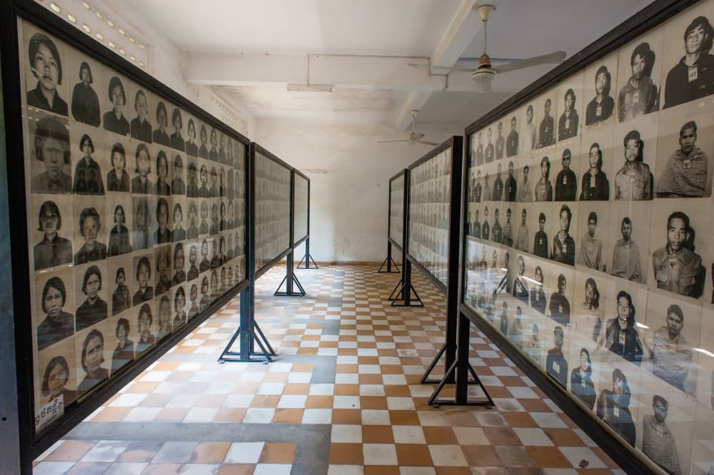 Phnom Penh : S21 Tuol Sleng Museum & Killing Fields | ®ExcursionMania