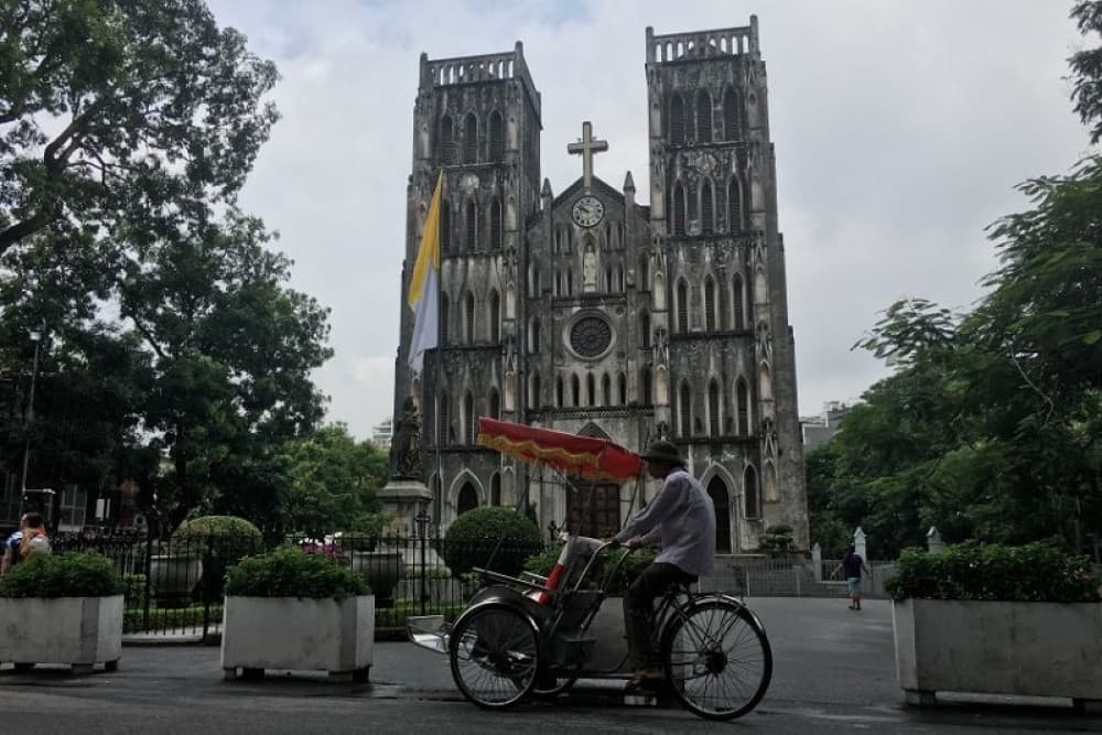 Hanoi: Old Quarter Trishaw Cyclo Tour for 45 minutes | ®ExcursionMania