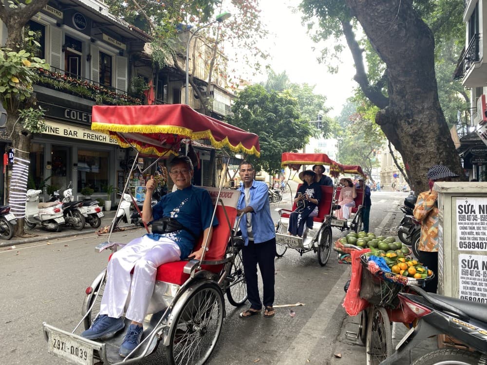 Hanoi: Old Quarter Trishaw Cyclo Tour for 45 minutes | ®ExcursionMania