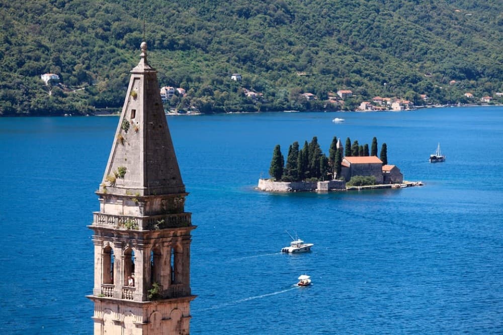 From Dubrovnik: Montenegro Boat Tour from Perast to Kotor | ®ExcursionMania