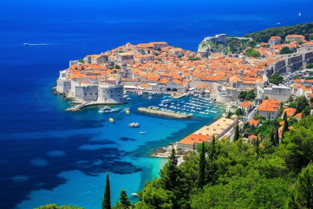 From Dubrovnik: Montenegro Day Trip with Boat Cruise | ®ExcursionMania