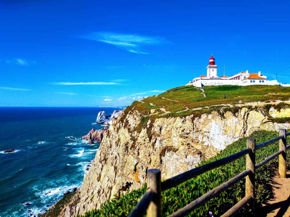 Lisbon: Private Sintra, Pena Palace Cabo da Roca & Cascais | ®ExcursionMania