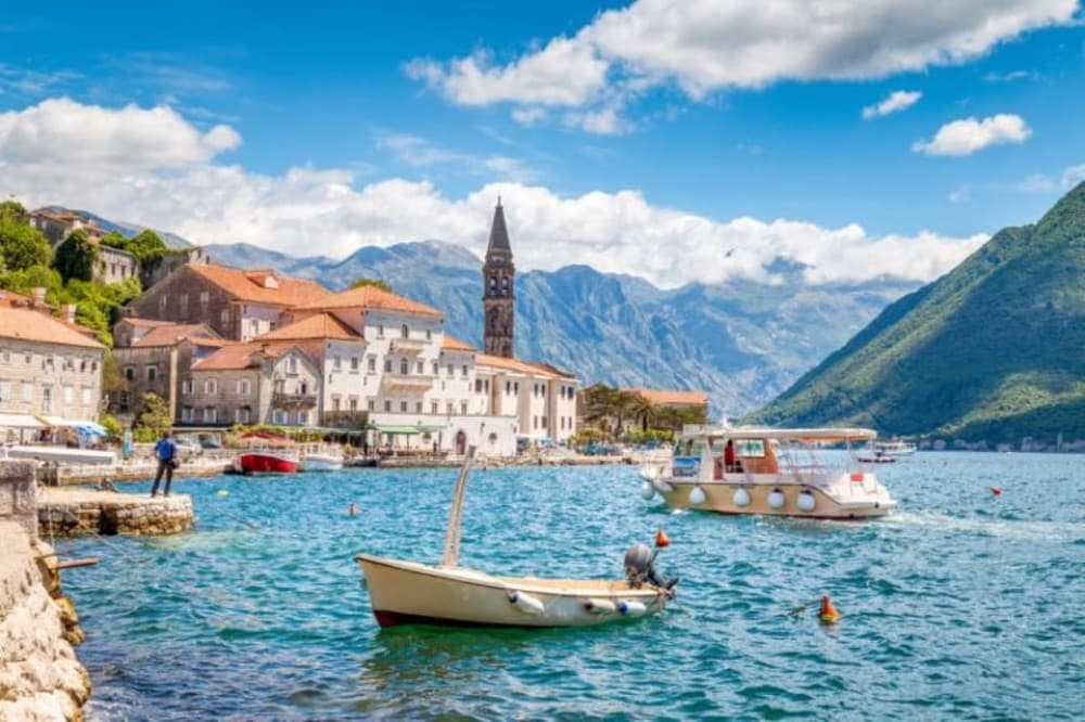 From Cavtat: Montenegro Day Tour | ®ExcursionMania