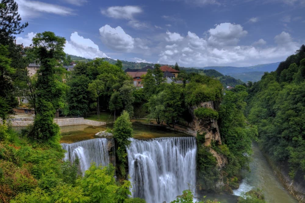 From Dubrovnik: Mostar and Kravice Waterfalls Day Trip | ®ExcursionMania