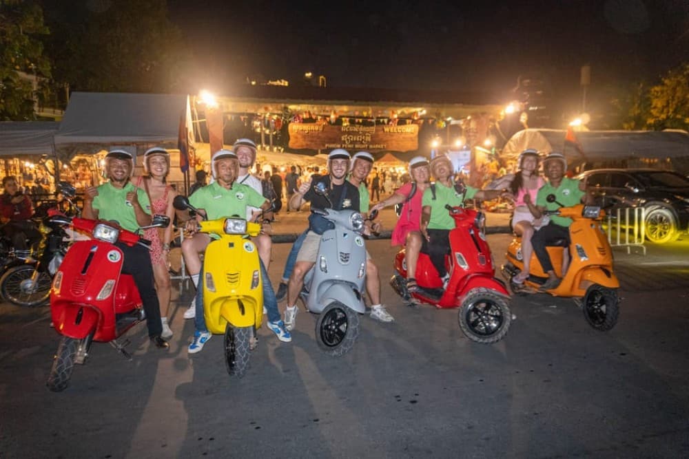 Phnom Penh Night Foodie Vespa Tour | ®ExcursionMania