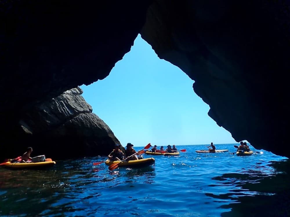 Lisbon: Full-Day Kayak Tour with Picnic and Transfer | ®ExcursionMania
