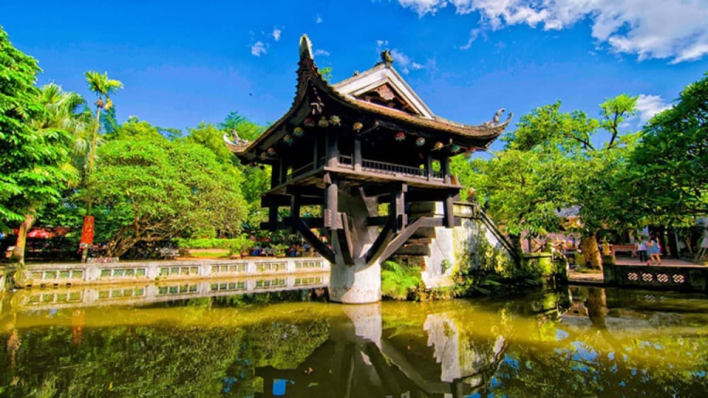 Hanoi Highlights: Full-Day Small Group City Tour with Lunch | ®ExcursionMania