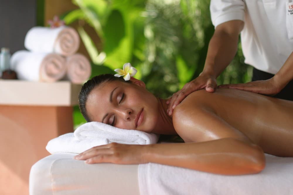 Deep Tissue Massage Treatment Home Service | ®ExcursionMania