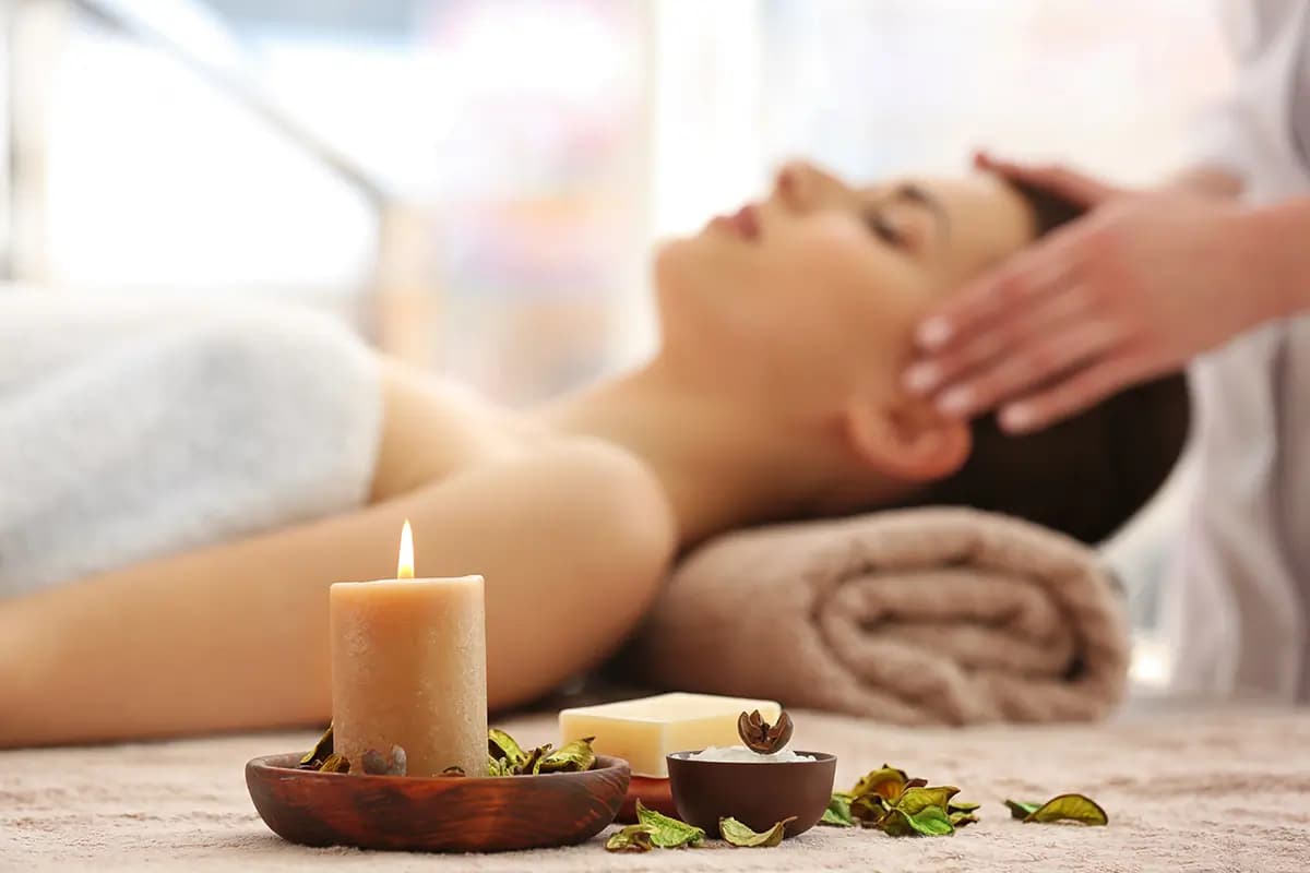 Aromatherapy Massage Sensation With Home Services | ®ExcursionMania