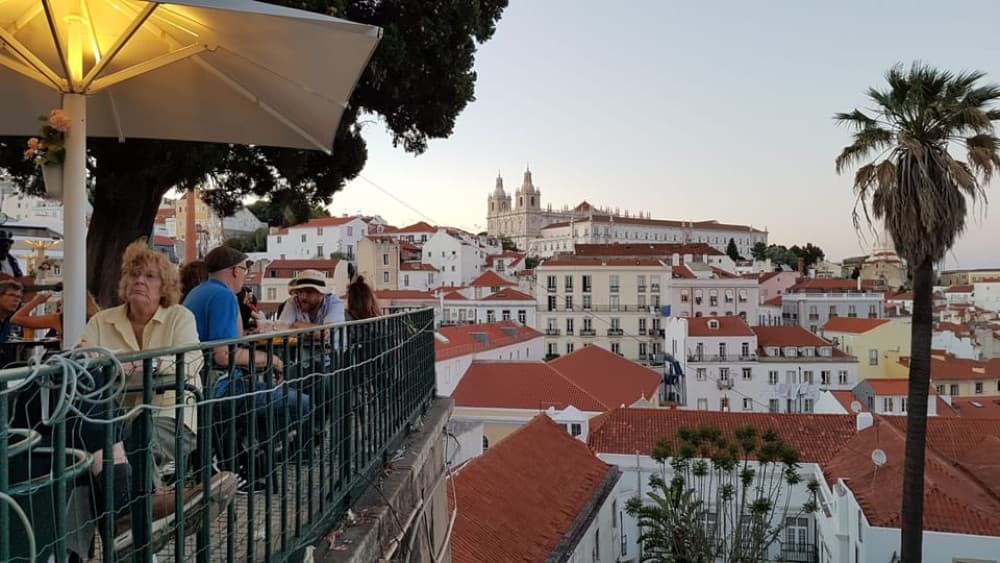 Lisbon: Vintage vehicle replica Private Tour | ®ExcursionMania