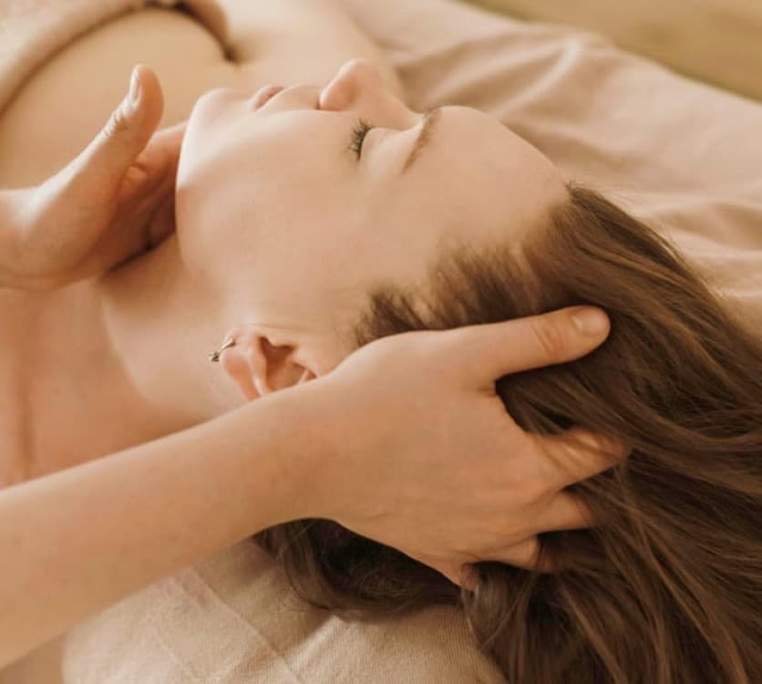Bali: Full Body Massage And Balinese Body Scrub Home Service | ®ExcursionMania