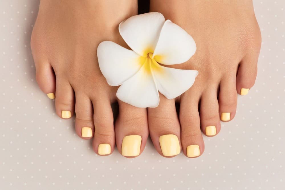 Pedicure Manicure With Nail Polish Home Services | ®ExcursionMania
