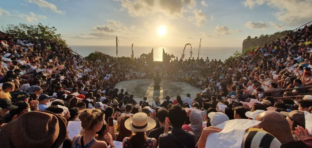 Half-Day Tour: Uluwatu Temple and Kecak Fire Dance Show | ®ExcursionMania