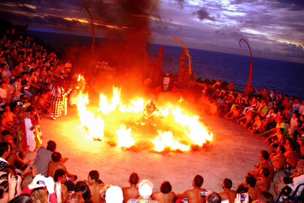 Half-Day Tour: Uluwatu Temple and Kecak Fire Dance Show | ®ExcursionMania