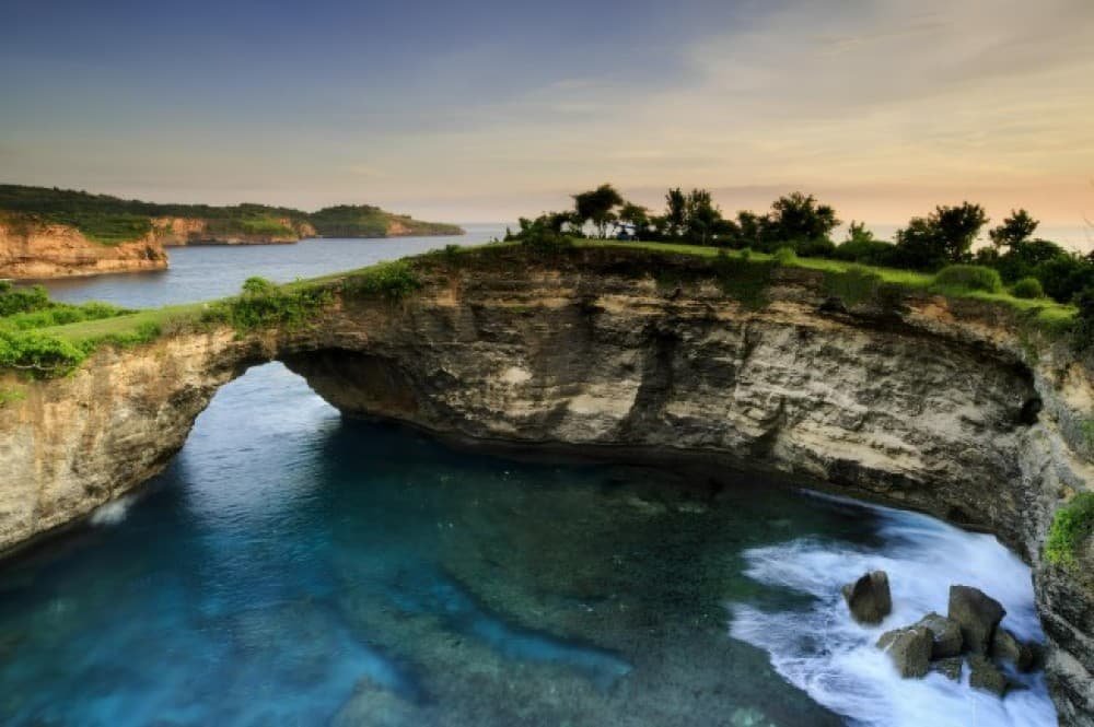 Nusa Penida West Trip All Inclusive | ®ExcursionMania